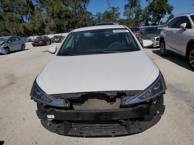 Photo 4 VIN: 5NPD74LF0KH411022 - HYUNDAI ELANTRA SE 