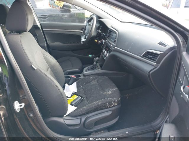 Photo 4 VIN: 5NPD74LF0KH412378 - HYUNDAI ELANTRA 