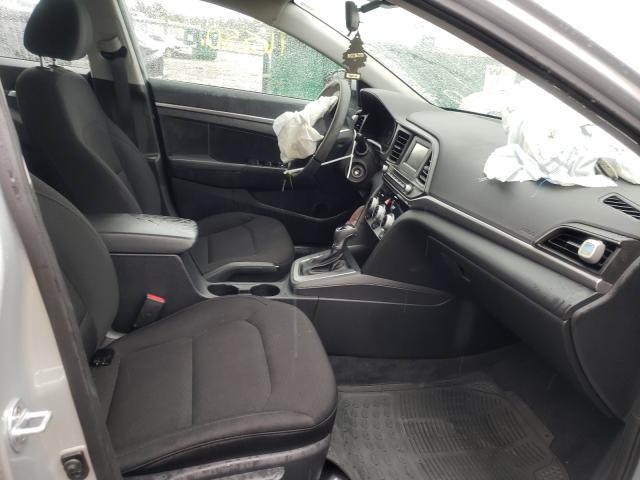 Photo 4 VIN: 5NPD74LF0KH419220 - HYUNDAI ELANTRA SE 