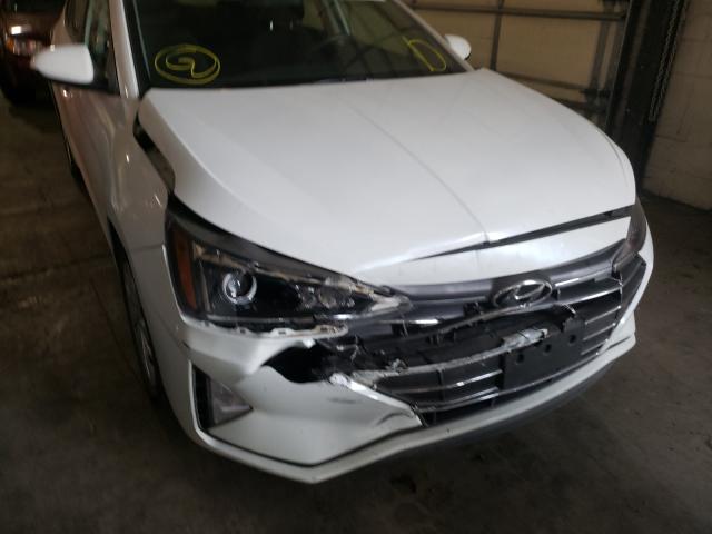 Photo 8 VIN: 5NPD74LF0KH419377 - HYUNDAI ELANTRA 