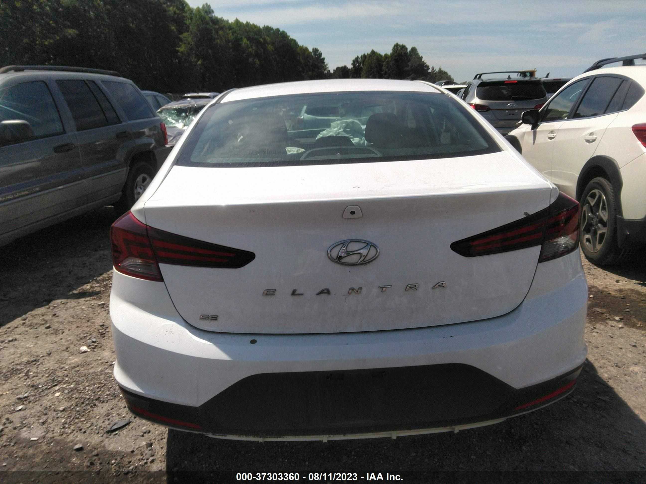 Photo 16 VIN: 5NPD74LF0KH423302 - HYUNDAI ELANTRA 