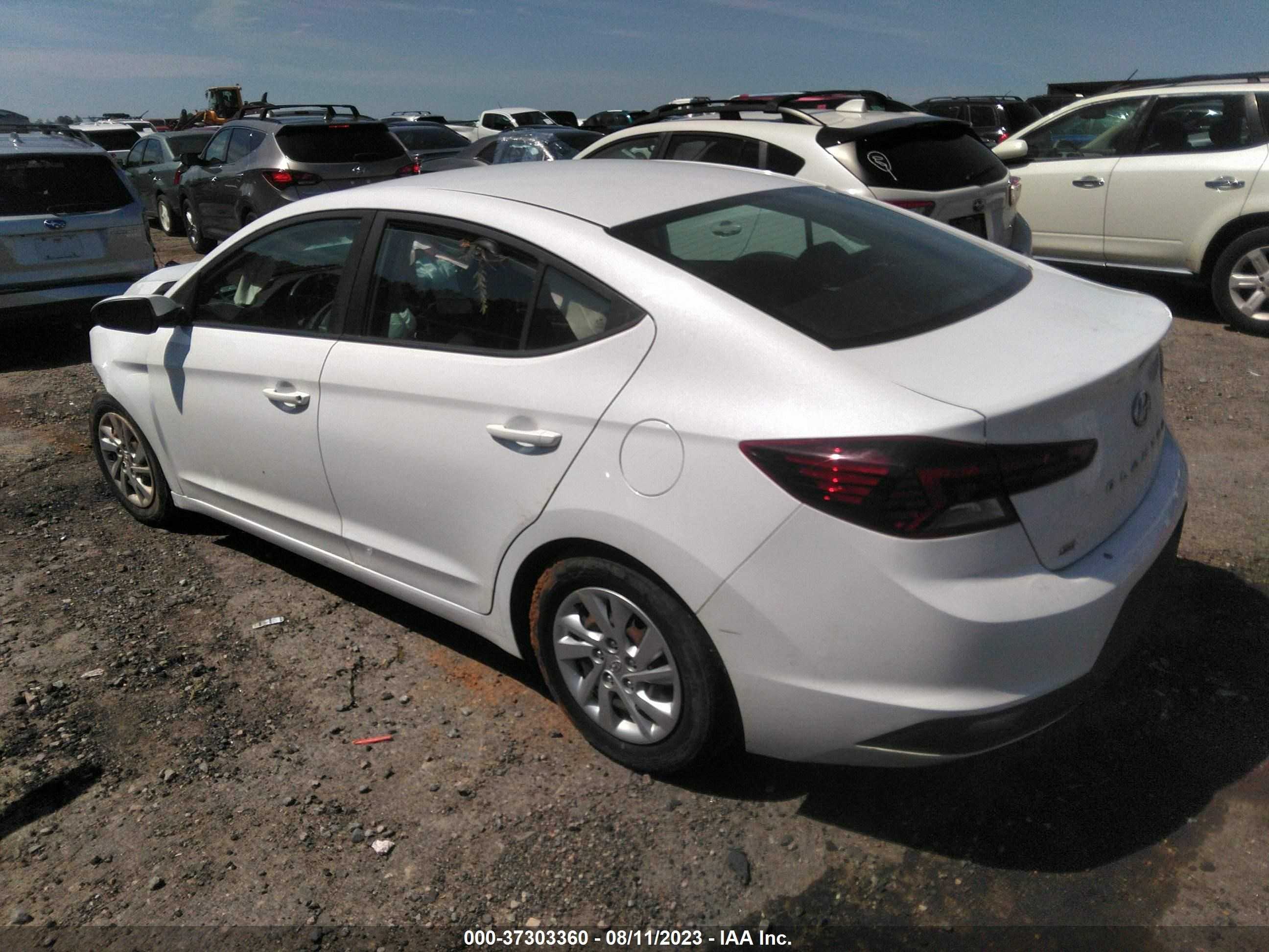 Photo 2 VIN: 5NPD74LF0KH423302 - HYUNDAI ELANTRA 