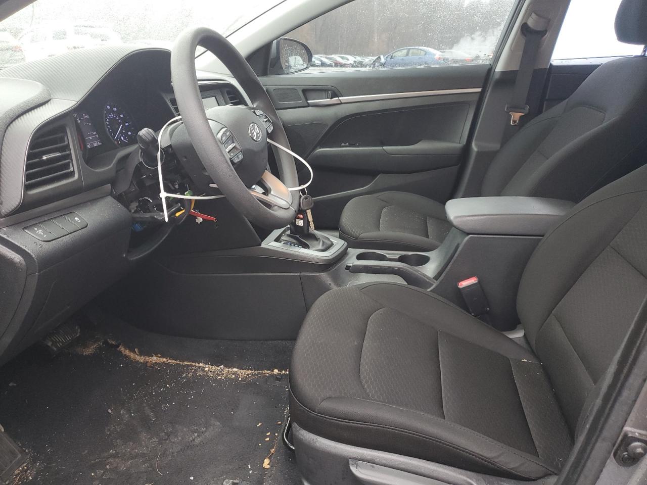 Photo 6 VIN: 5NPD74LF0KH430962 - HYUNDAI ELANTRA 