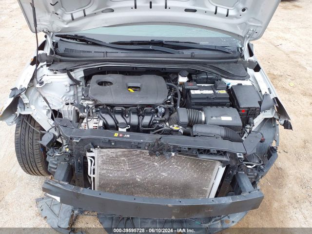 Photo 9 VIN: 5NPD74LF0KH433327 - HYUNDAI ELANTRA 