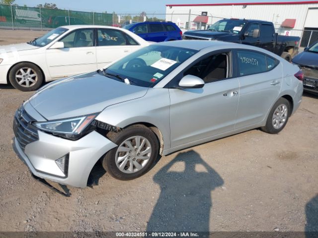 Photo 1 VIN: 5NPD74LF0KH451813 - HYUNDAI ELANTRA 