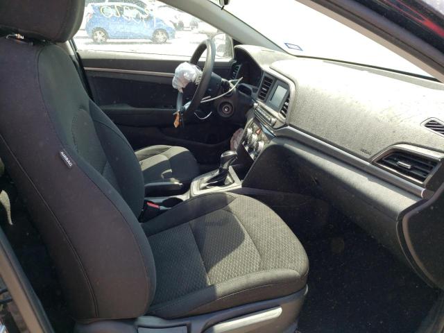 Photo 4 VIN: 5NPD74LF0KH458275 - HYUNDAI ELANTRA SE 