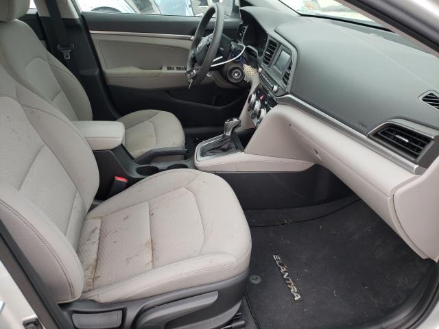 Photo 4 VIN: 5NPD74LF0KH471124 - HYUNDAI ELANTRA SE 