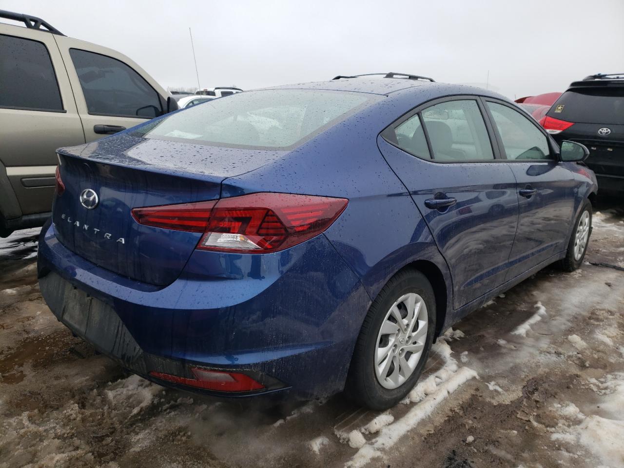 Photo 2 VIN: 5NPD74LF0KH481166 - HYUNDAI ELANTRA 