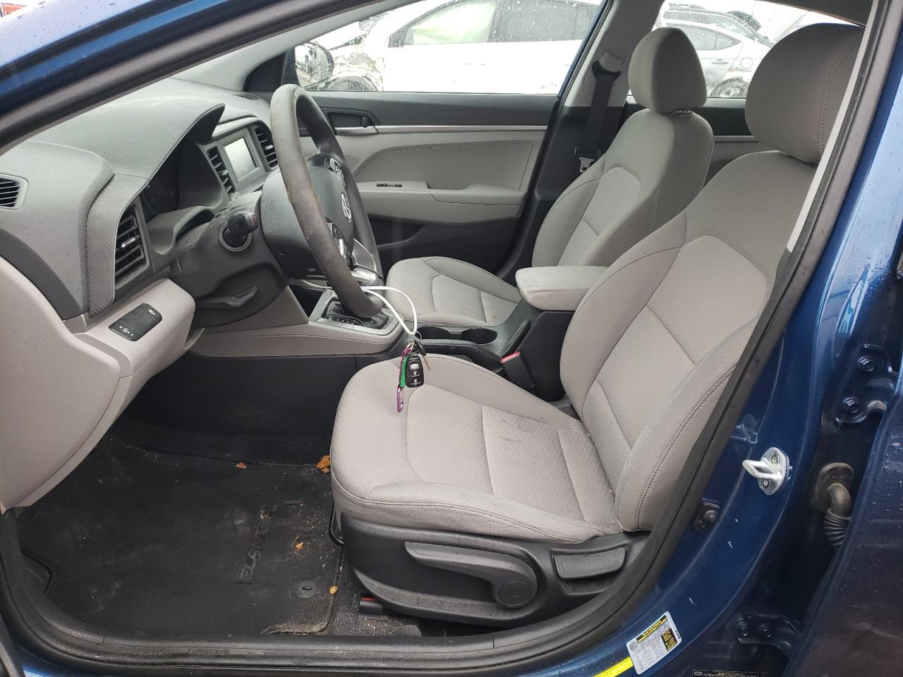 Photo 6 VIN: 5NPD74LF0KH481166 - HYUNDAI ELANTRA 