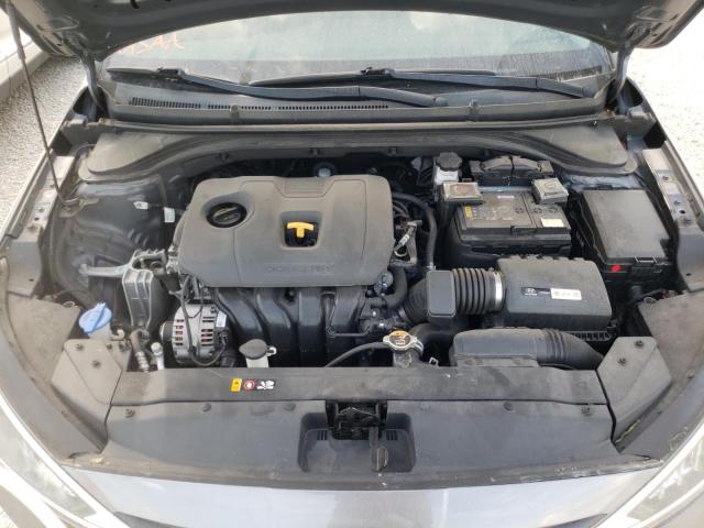 Photo 6 VIN: 5NPD74LF0KH488215 - HYUNDAI ELANTRA SE 