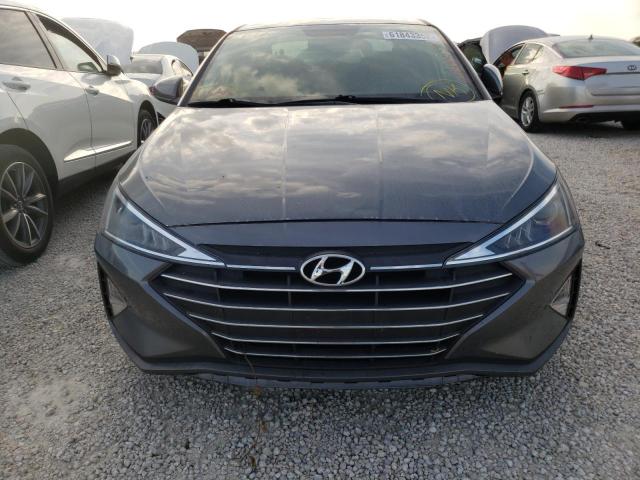 Photo 8 VIN: 5NPD74LF0KH488215 - HYUNDAI ELANTRA SE 