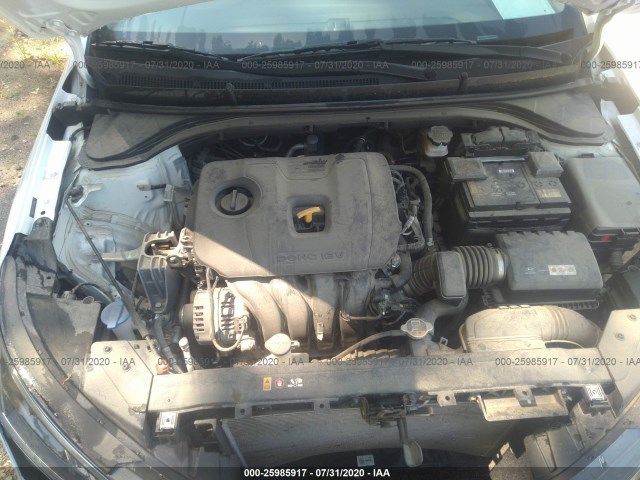 Photo 9 VIN: 5NPD74LF0KH495066 - HYUNDAI ELANTRA 