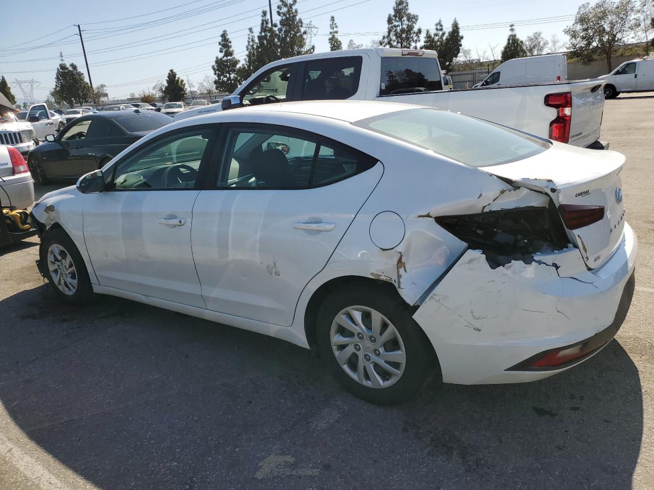 Photo 1 VIN: 5NPD74LF0KH495715 - HYUNDAI ELANTRA 