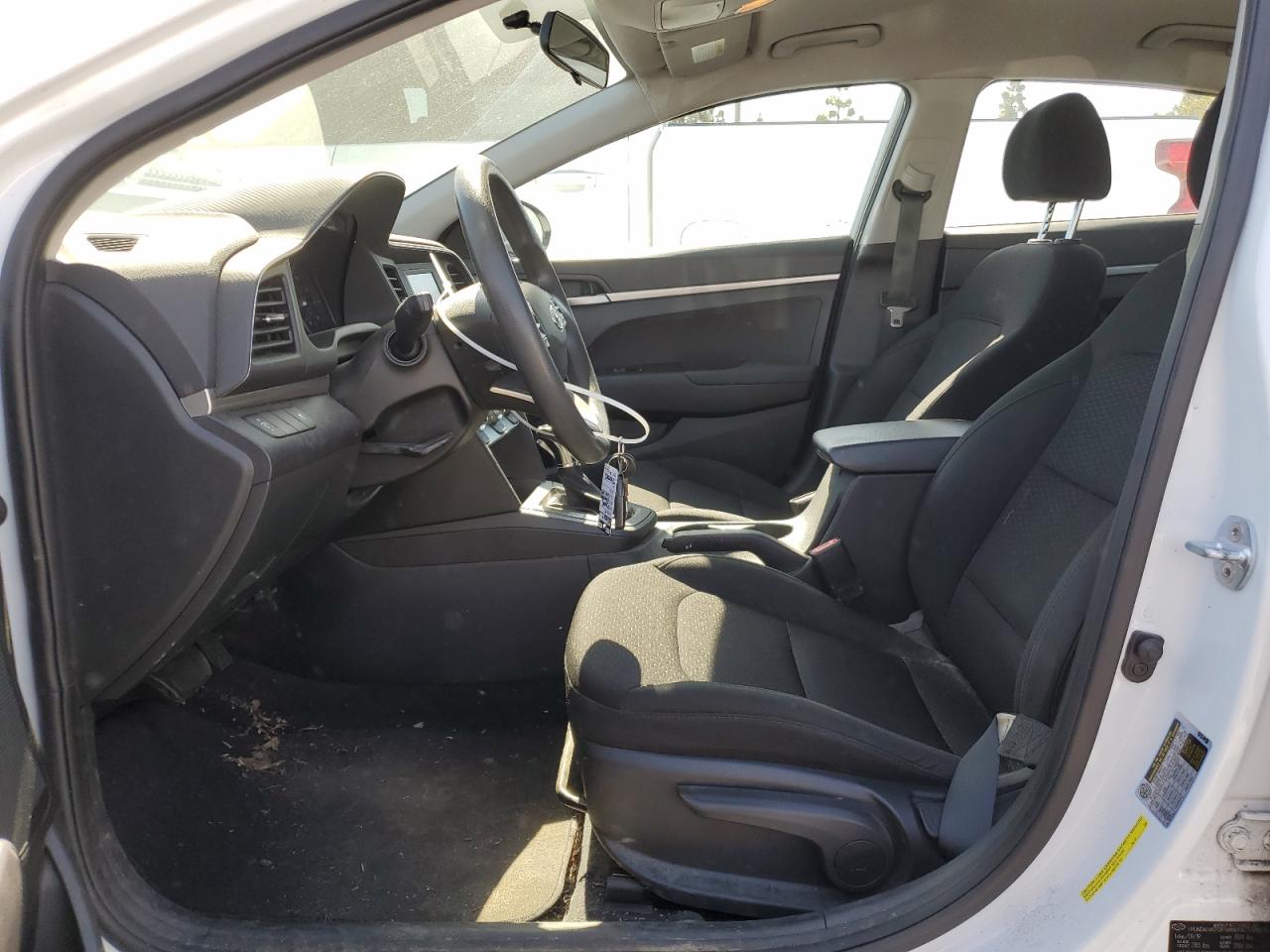 Photo 6 VIN: 5NPD74LF0KH495715 - HYUNDAI ELANTRA 