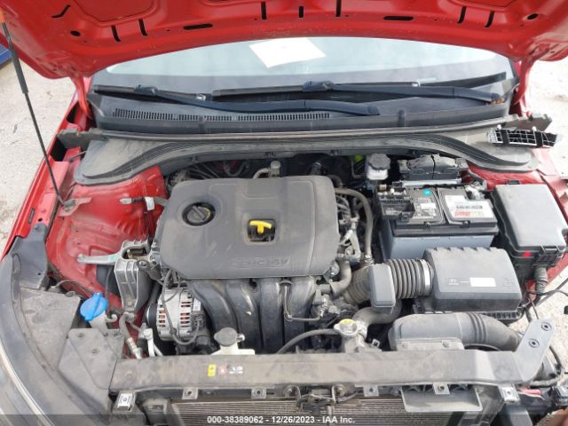 Photo 9 VIN: 5NPD74LF0KH496749 - HYUNDAI ELANTRA 