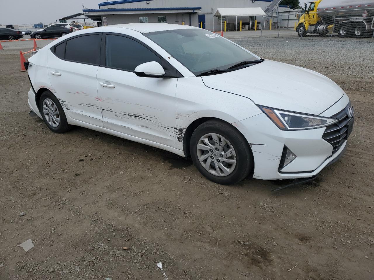 Photo 3 VIN: 5NPD74LF0KH496847 - HYUNDAI ELANTRA 