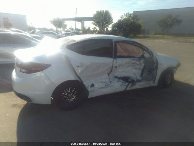 Photo 5 VIN: 5NPD74LF0LH615580 - HYUNDAI ELANTRA 