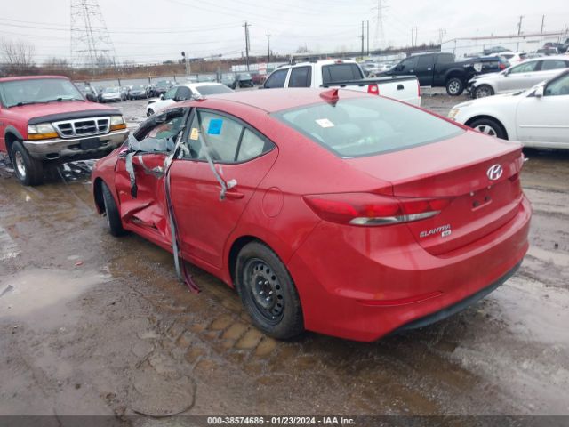 Photo 2 VIN: 5NPD74LF1HH063742 - HYUNDAI ELANTRA 