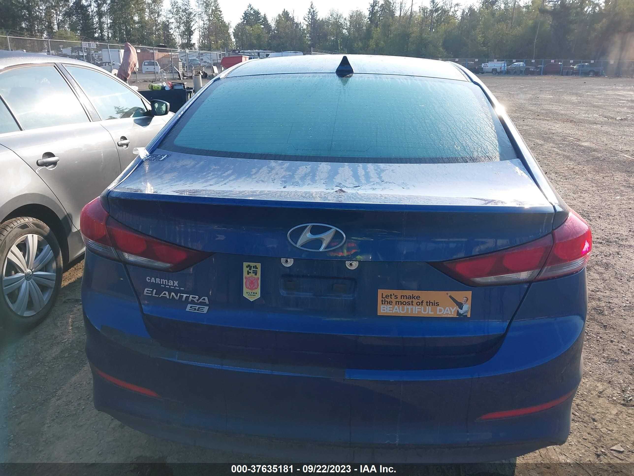 Photo 14 VIN: 5NPD74LF1HH070318 - HYUNDAI ELANTRA 