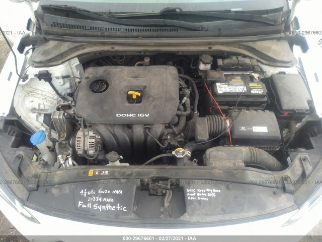 Photo 9 VIN: 5NPD74LF1HH073686 - HYUNDAI ELANTRA 