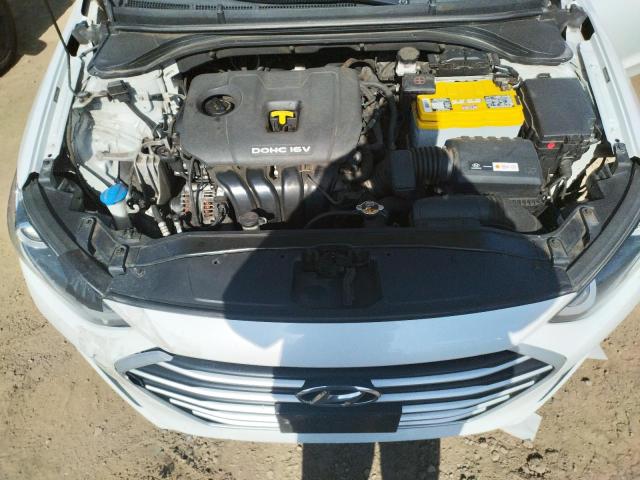 Photo 10 VIN: 5NPD74LF1HH085062 - HYUNDAI ELANTRA SE 