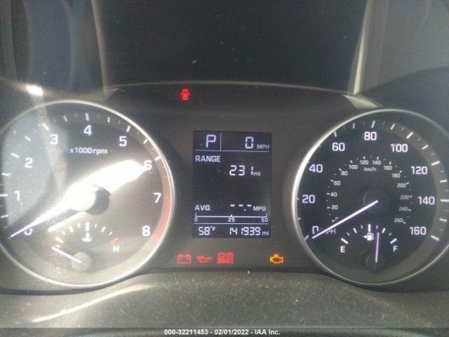 Photo 6 VIN: 5NPD74LF1HH112986 - HYUNDAI ELANTRA 