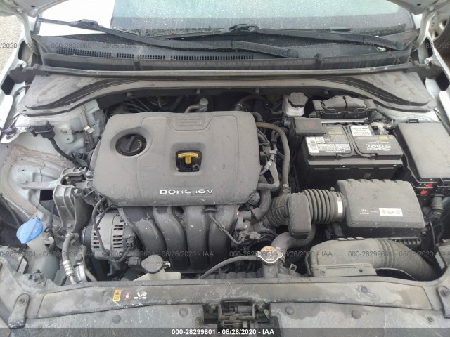 Photo 9 VIN: 5NPD74LF1HH146765 - HYUNDAI ELANTRA 