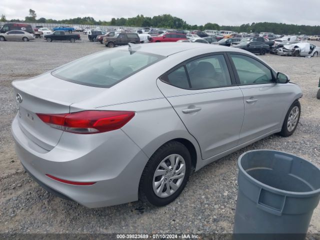 Photo 3 VIN: 5NPD74LF1HH151397 - HYUNDAI ELANTRA 