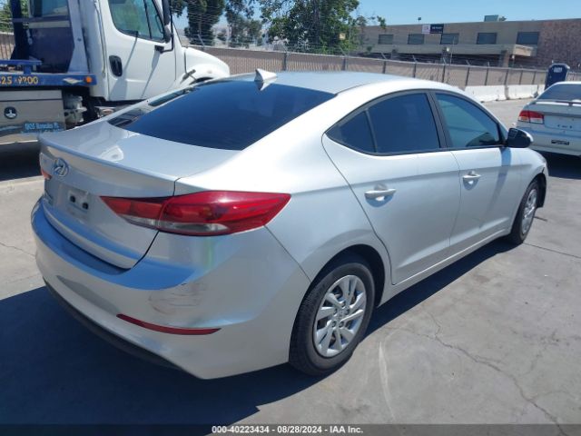 Photo 3 VIN: 5NPD74LF1HH153098 - HYUNDAI ELANTRA 