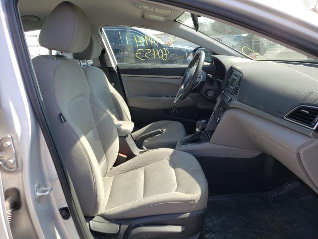 Photo 4 VIN: 5NPD74LF1HH207029 - HYUNDAI ELANTRA SE 