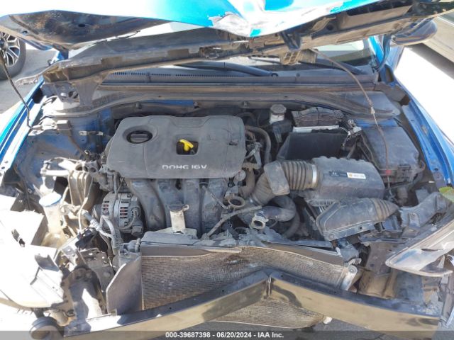 Photo 9 VIN: 5NPD74LF1HH208746 - HYUNDAI ELANTRA 