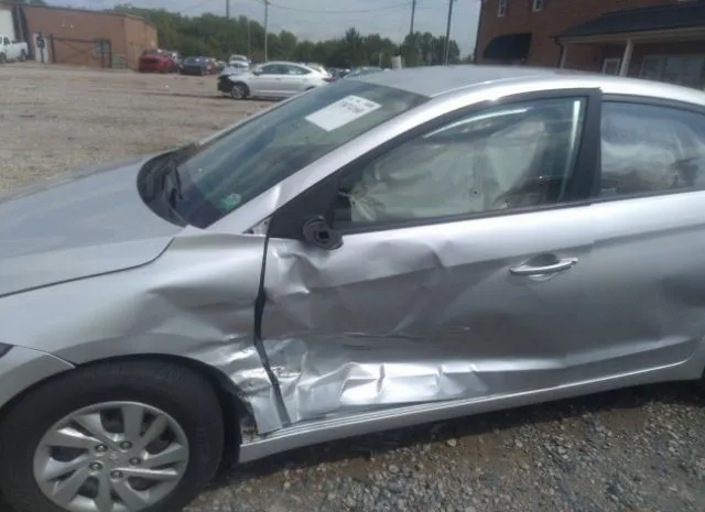 Photo 5 VIN: 5NPD74LF1JH223558 - HYUNDAI ELANTRA 