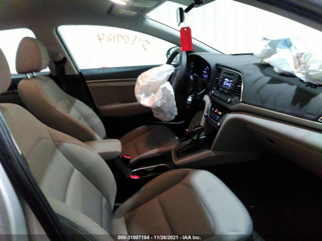 Photo 4 VIN: 5NPD74LF1JH278236 - HYUNDAI ELANTRA 