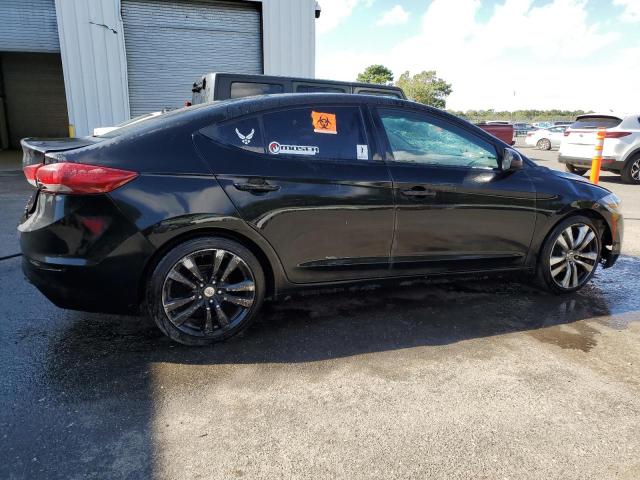 Photo 2 VIN: 5NPD74LF1JH284165 - HYUNDAI ELANTRA 