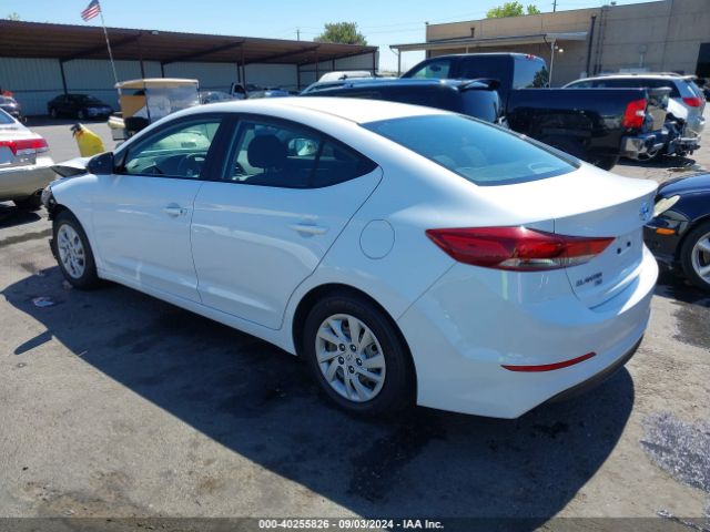 Photo 2 VIN: 5NPD74LF1JH325460 - HYUNDAI ELANTRA 