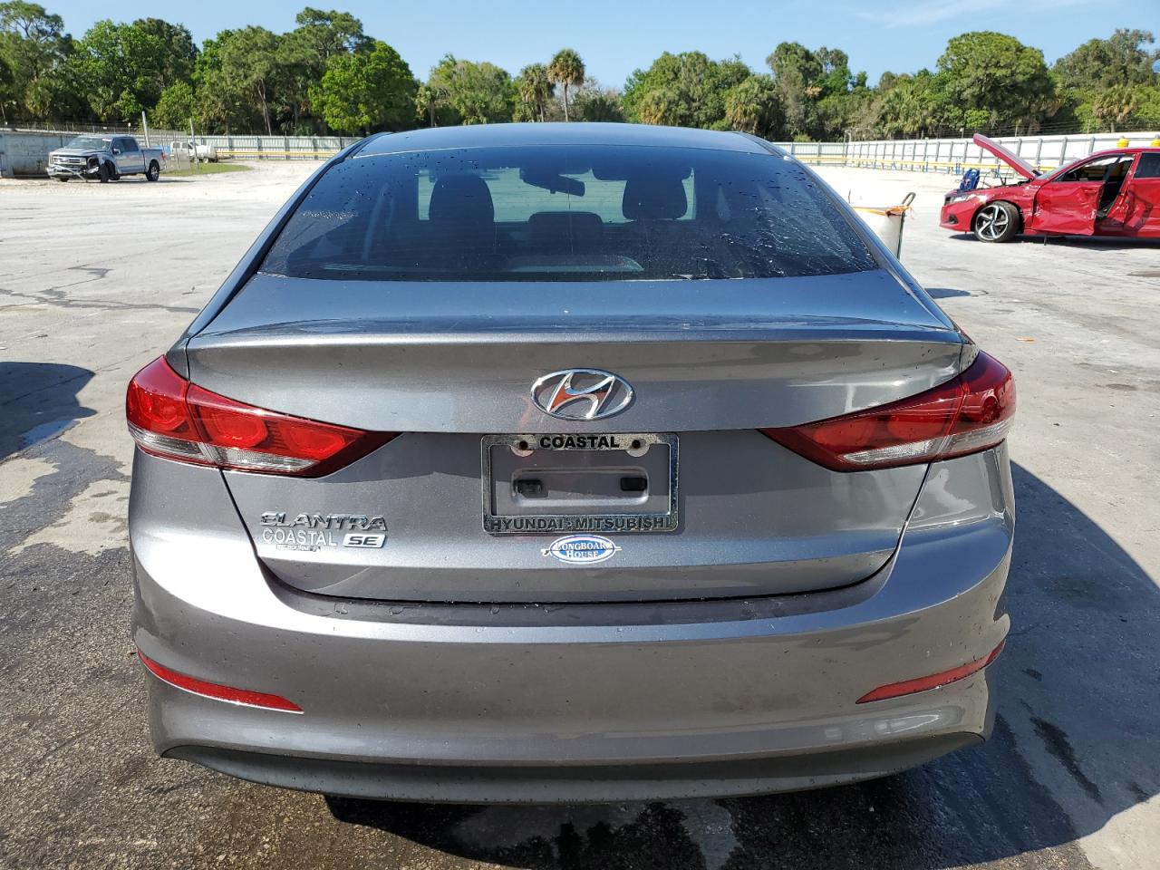 Photo 5 VIN: 5NPD74LF1JH325538 - HYUNDAI ELANTRA 