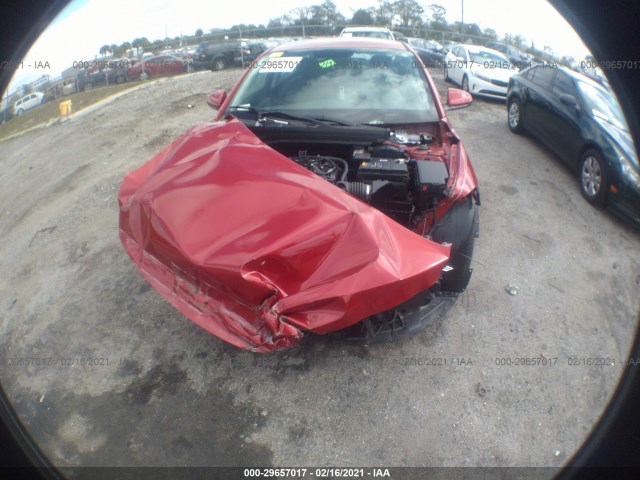 Photo 5 VIN: 5NPD74LF1JH341612 - HYUNDAI ELANTRA 