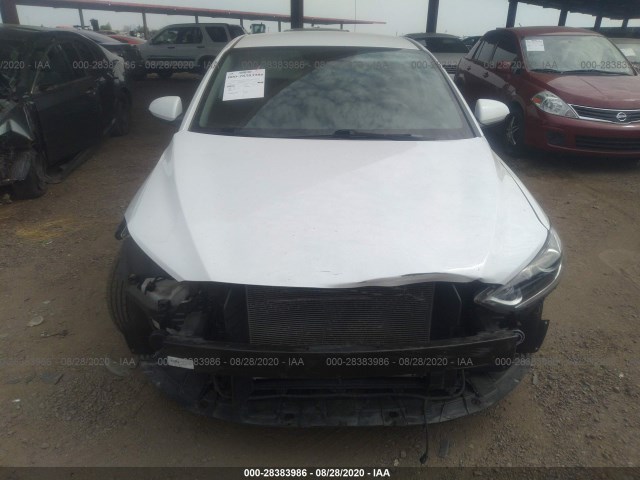 Photo 5 VIN: 5NPD74LF1JH388610 - HYUNDAI ELANTRA 