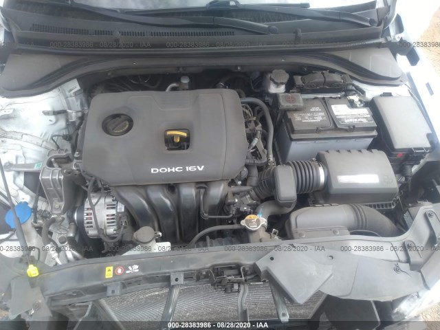 Photo 9 VIN: 5NPD74LF1JH388610 - HYUNDAI ELANTRA 