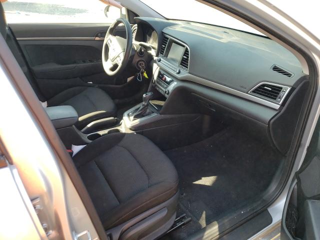 Photo 4 VIN: 5NPD74LF1JH392074 - HYUNDAI ELANTRA SE 