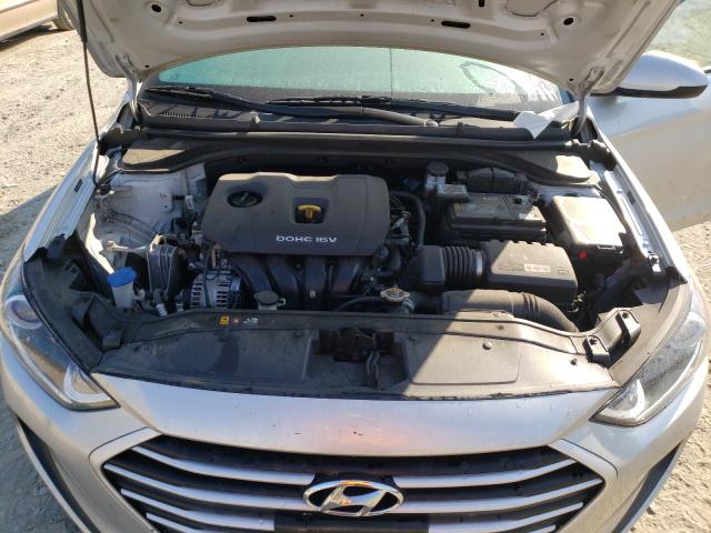 Photo 6 VIN: 5NPD74LF1JH392074 - HYUNDAI ELANTRA SE 