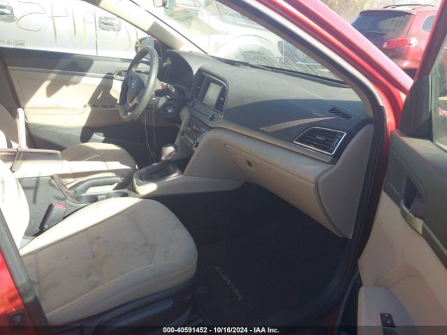 Photo 4 VIN: 5NPD74LF1JH394875 - HYUNDAI ELANTRA 