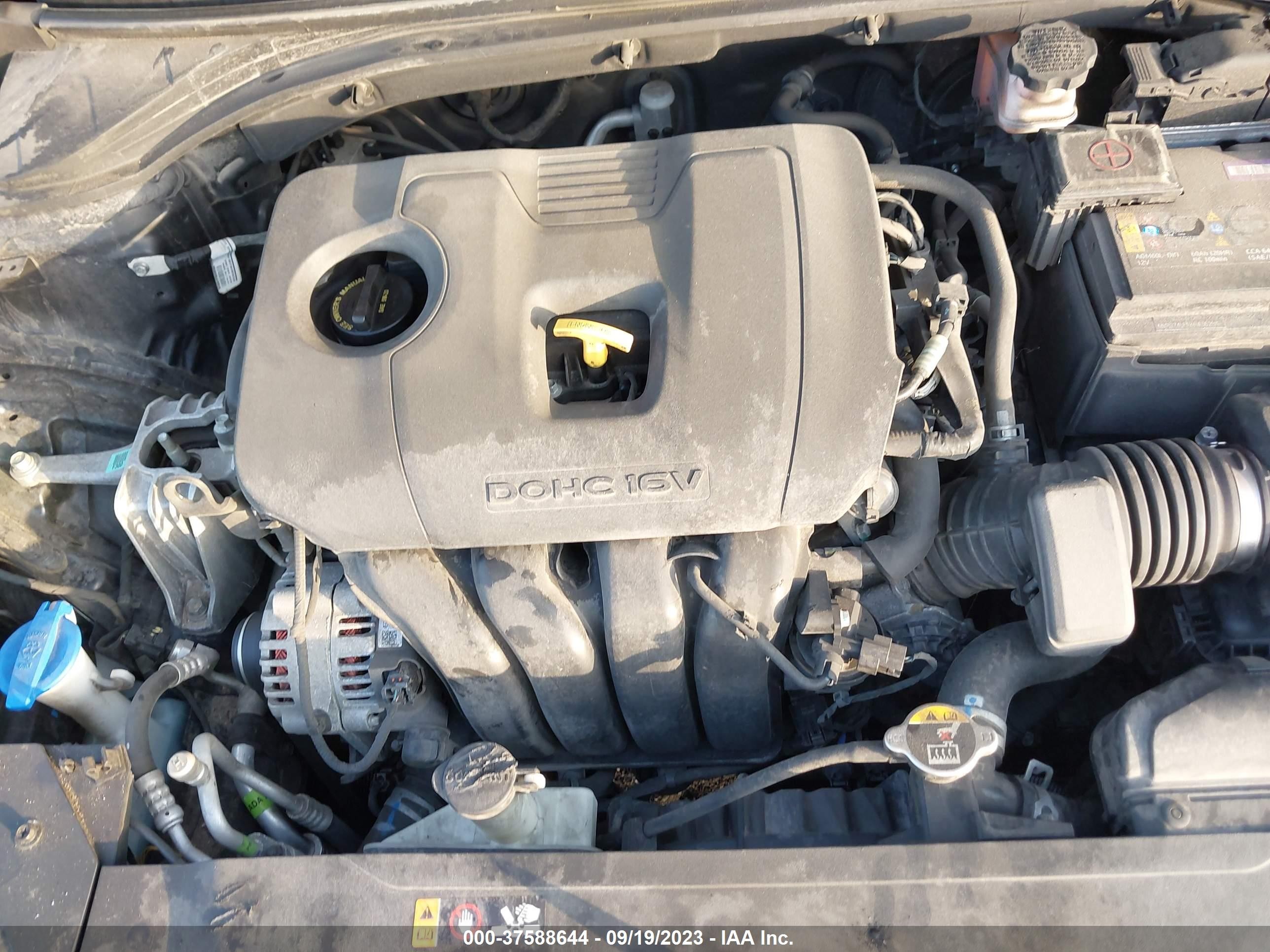 Photo 9 VIN: 5NPD74LF1KH436284 - HYUNDAI ELANTRA 