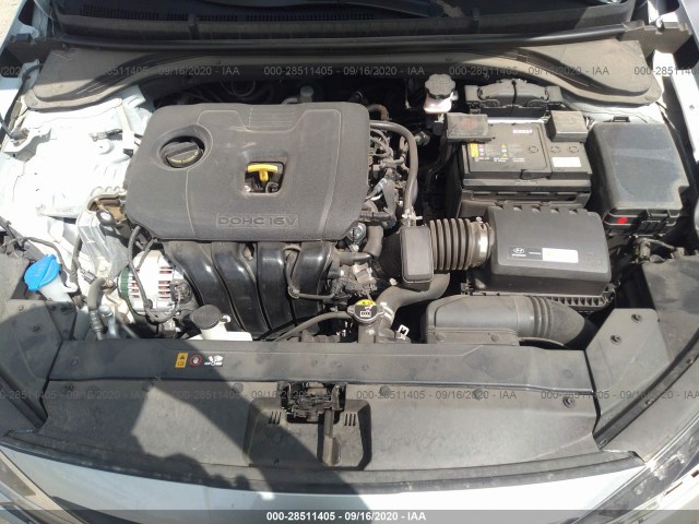 Photo 9 VIN: 5NPD74LF1KH441551 - HYUNDAI ELANTRA 