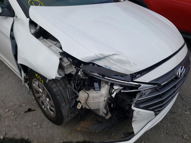 Photo 8 VIN: 5NPD74LF1KH443350 - HYUNDAI ELANTRA SE 