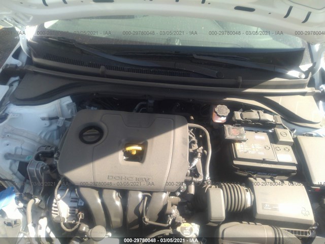 Photo 9 VIN: 5NPD74LF1KH450721 - HYUNDAI ELANTRA 