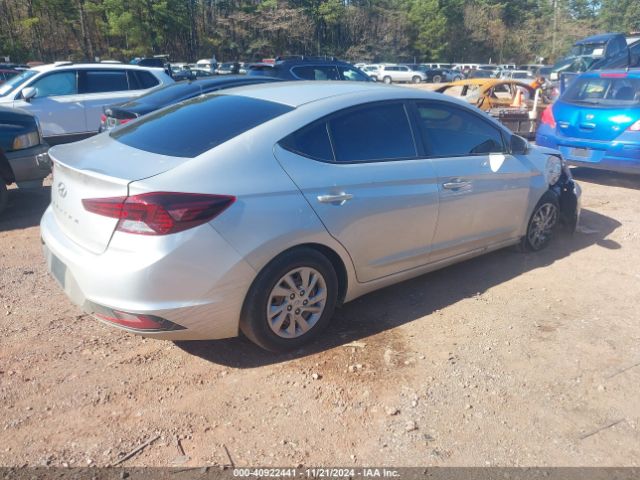 Photo 3 VIN: 5NPD74LF1KH452906 - HYUNDAI ELANTRA 