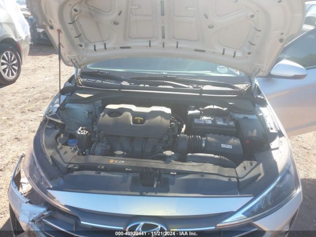 Photo 9 VIN: 5NPD74LF1KH452906 - HYUNDAI ELANTRA 