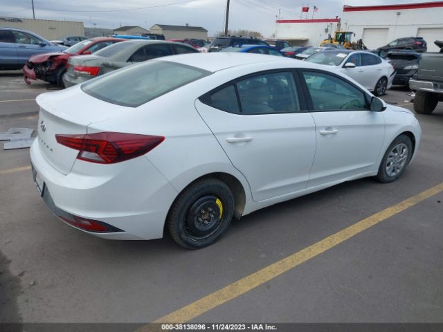 Photo 3 VIN: 5NPD74LF1KH455403 - HYUNDAI ELANTRA 