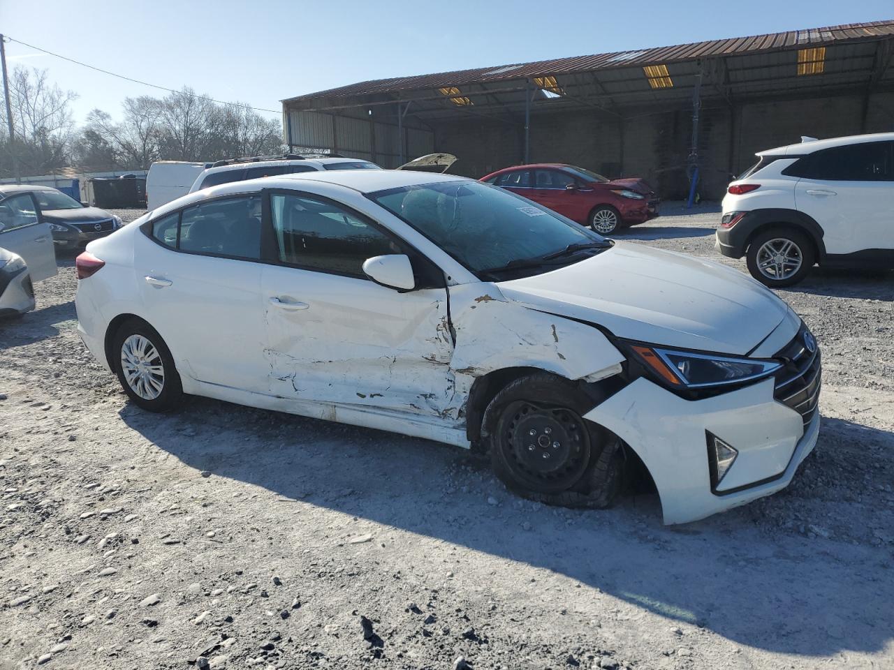 Photo 3 VIN: 5NPD74LF1KH456437 - HYUNDAI ELANTRA 